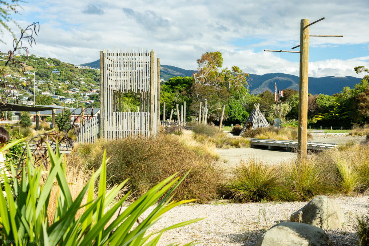 Te Pa Harakeke Park Ex Modelers Pond