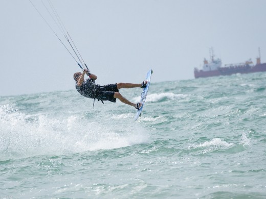 Tahunanui Kite Surfing , 