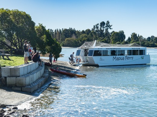 Rabbit Island Mapua Ferry , 