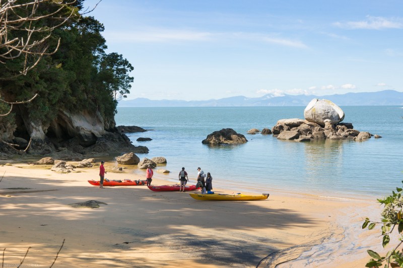 Split Apple Rock Kayaking, 